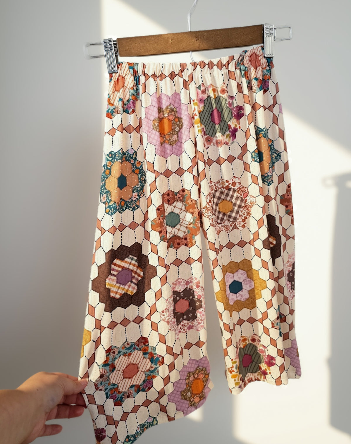 4T FLOWS GRANNY SQUARE