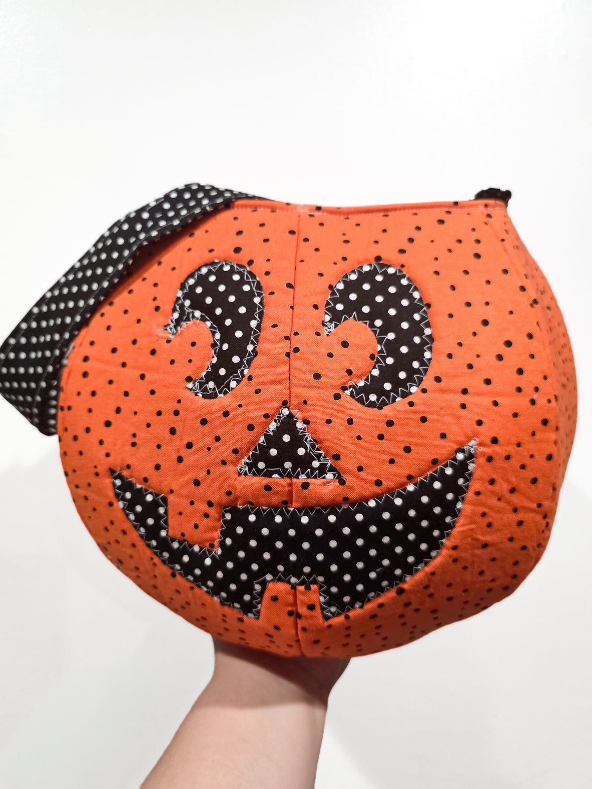 Orange dot